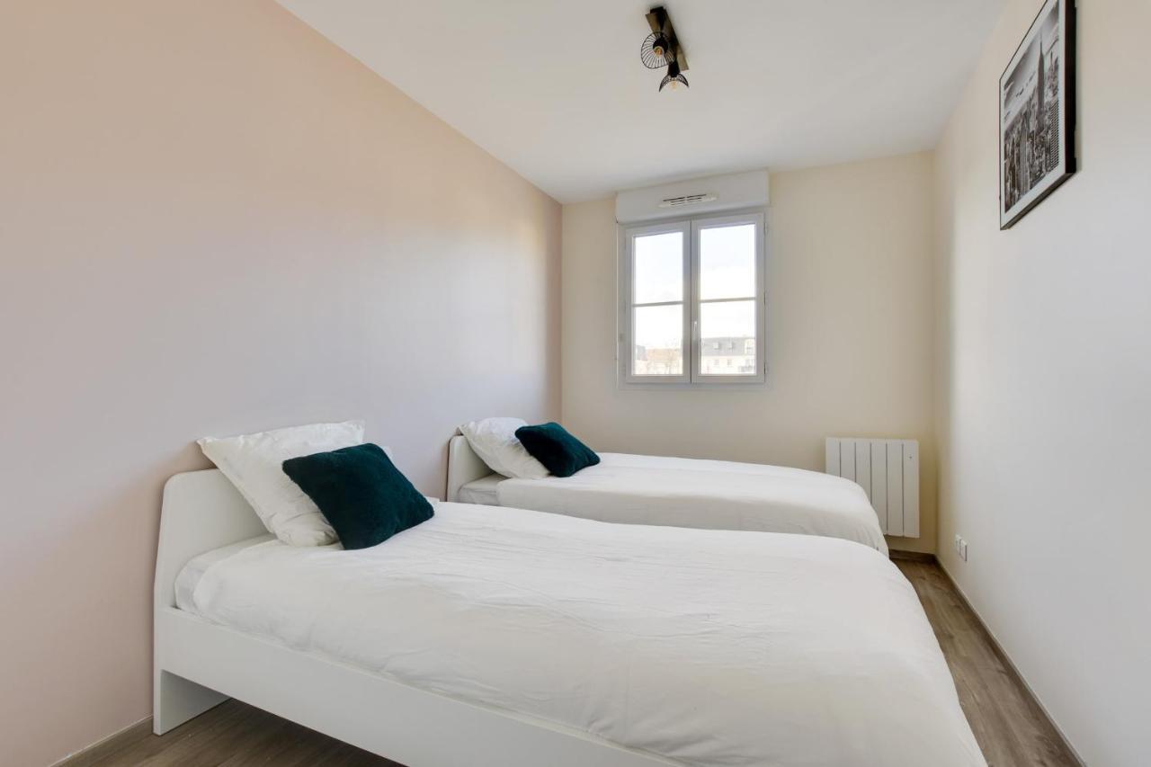 Appart Cosy Quartier Calme Hyper Centre Parking Apartment Magny-le-Hongre Bagian luar foto